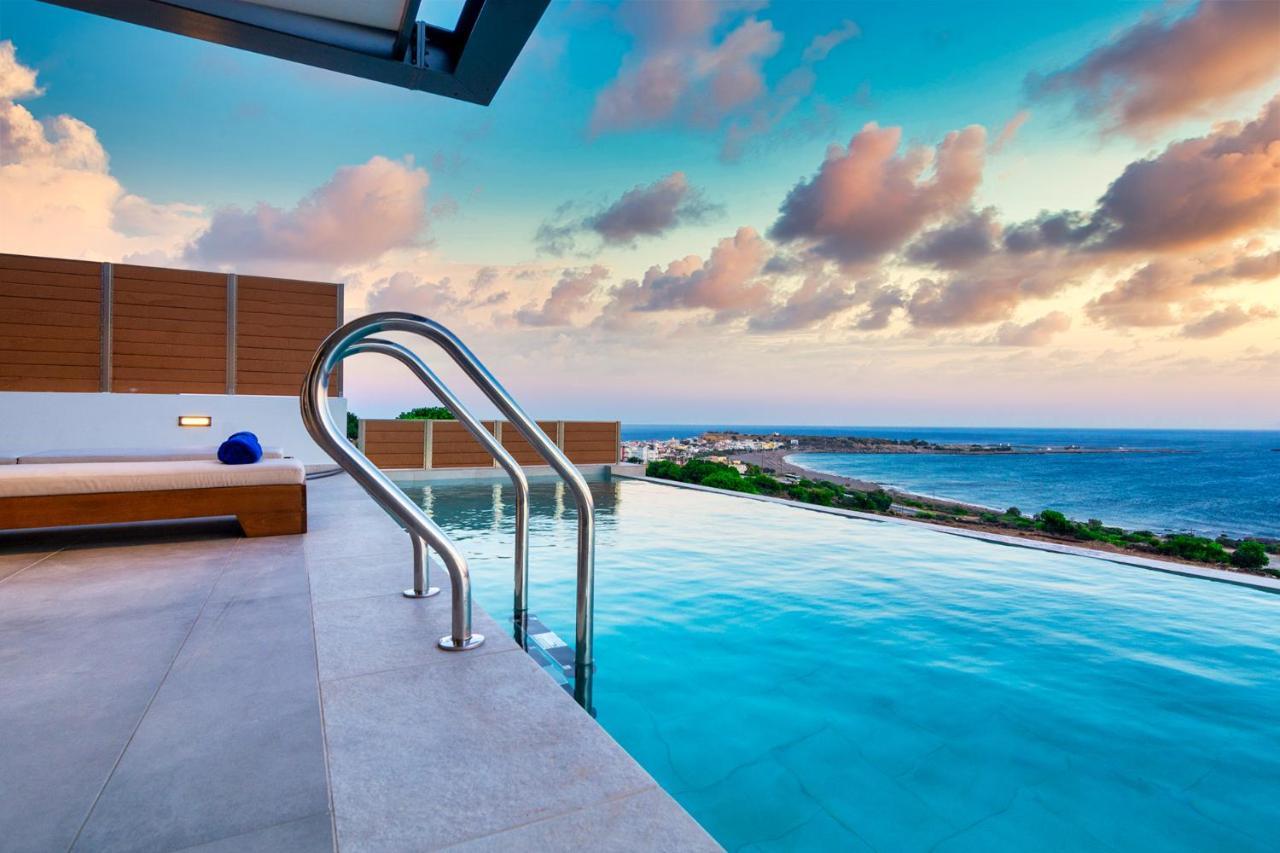 Amphitheatre Suites Palaiochora Ngoại thất bức ảnh